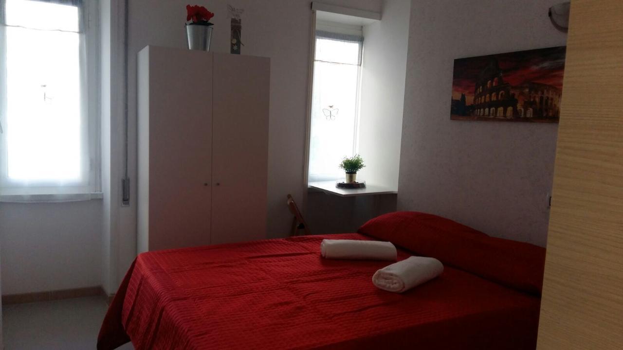 Domus Italiana Hotel Рим Екстериор снимка