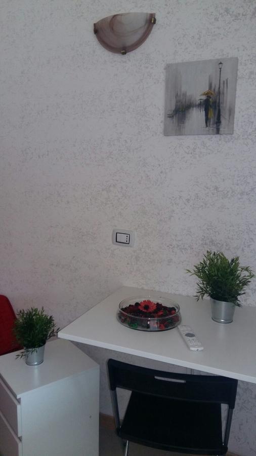 Domus Italiana Hotel Рим Екстериор снимка