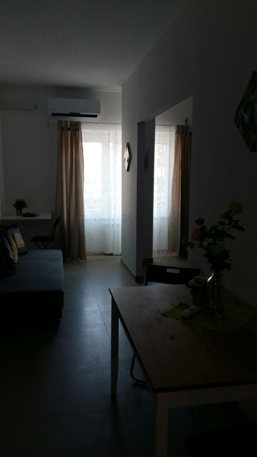 Domus Italiana Hotel Рим Екстериор снимка