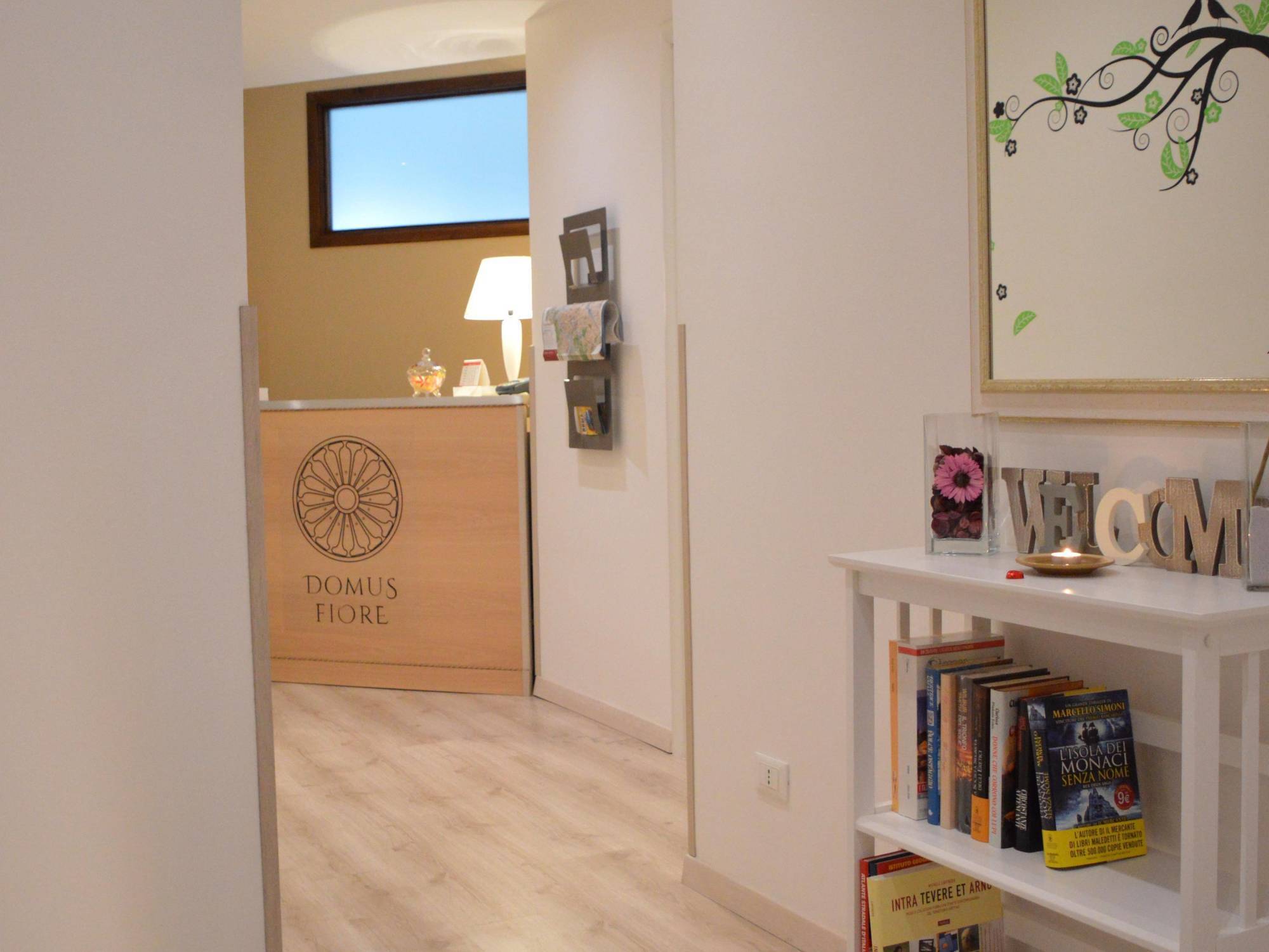 Domus Italiana Hotel Рим Екстериор снимка